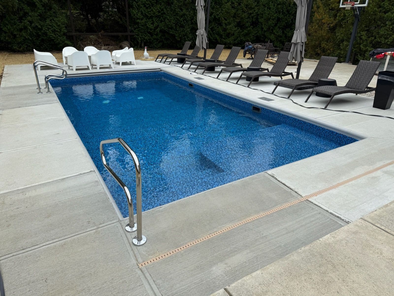 Transform Your Backyard into a Relaxing Oasis image