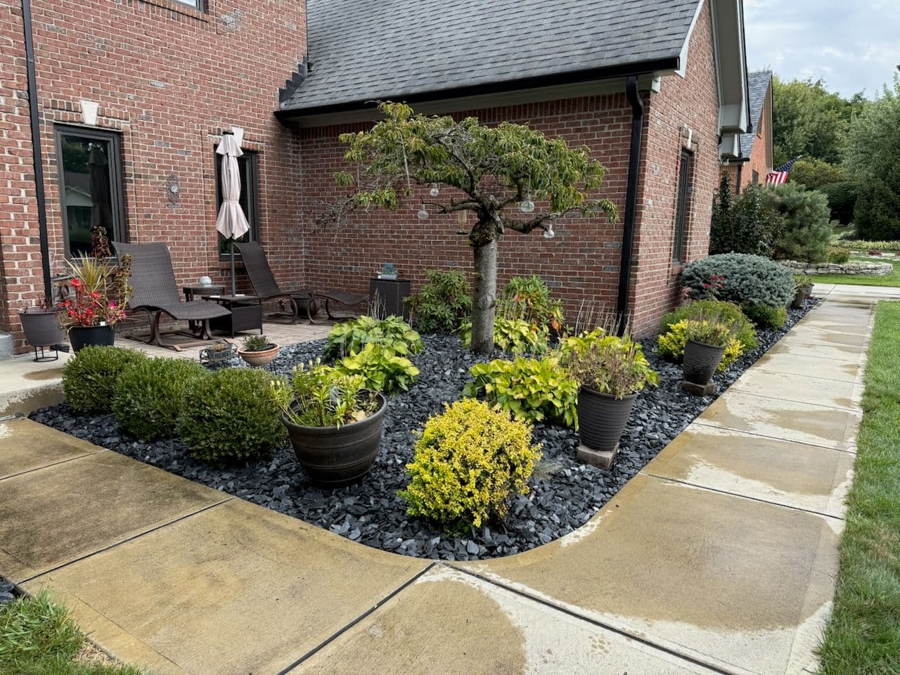 Experience Ultimate Backyard Bliss with Summit image