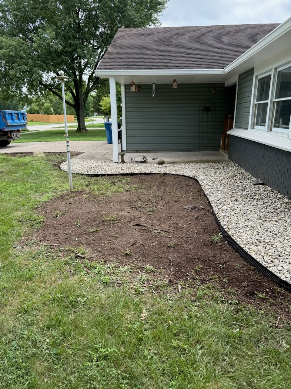 Stylish Garden Bed and River Rock Update image