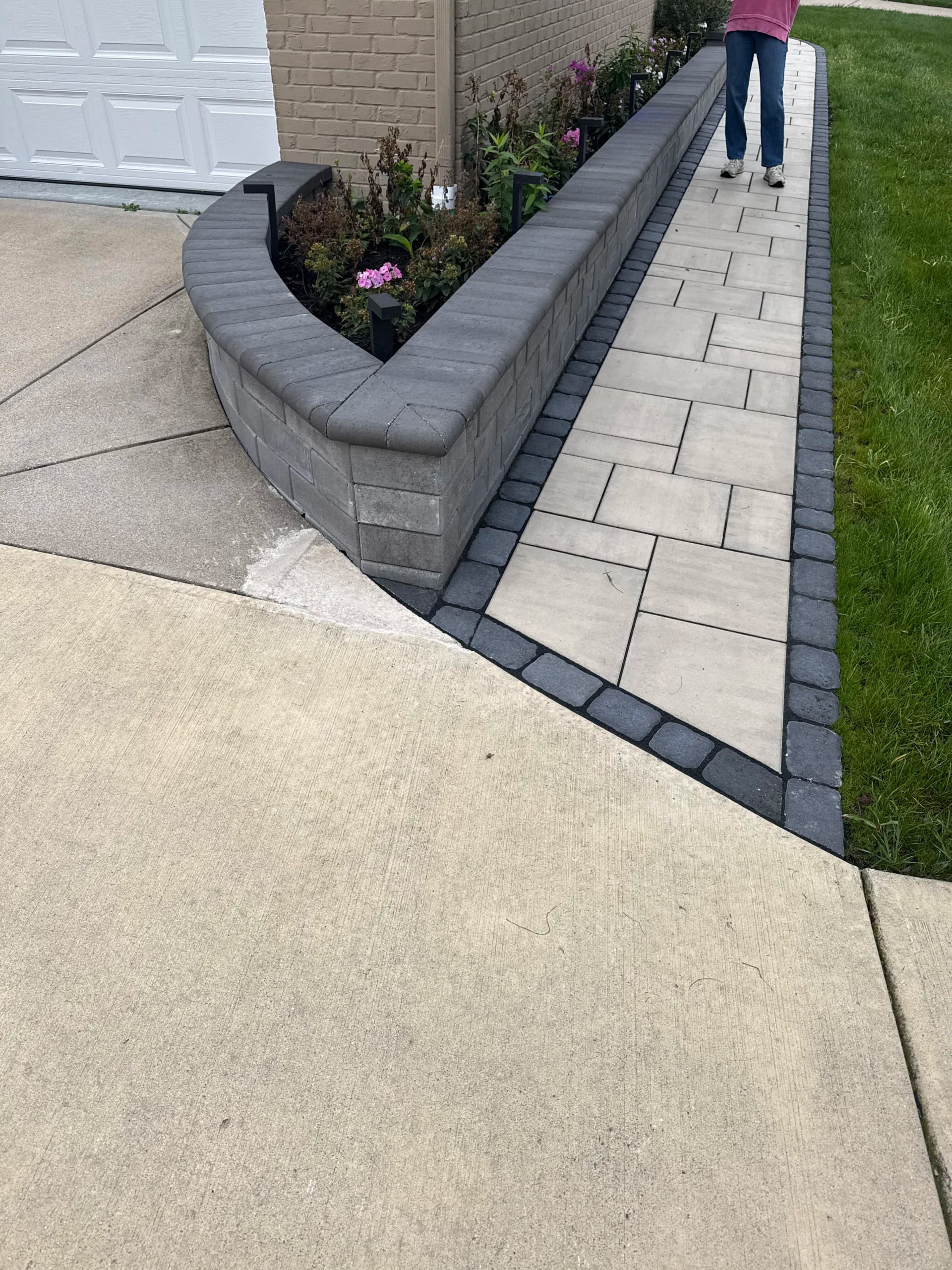 Gallery photos for Paver Walkway and Garden Wall Upgrade in Fishers: Image #2